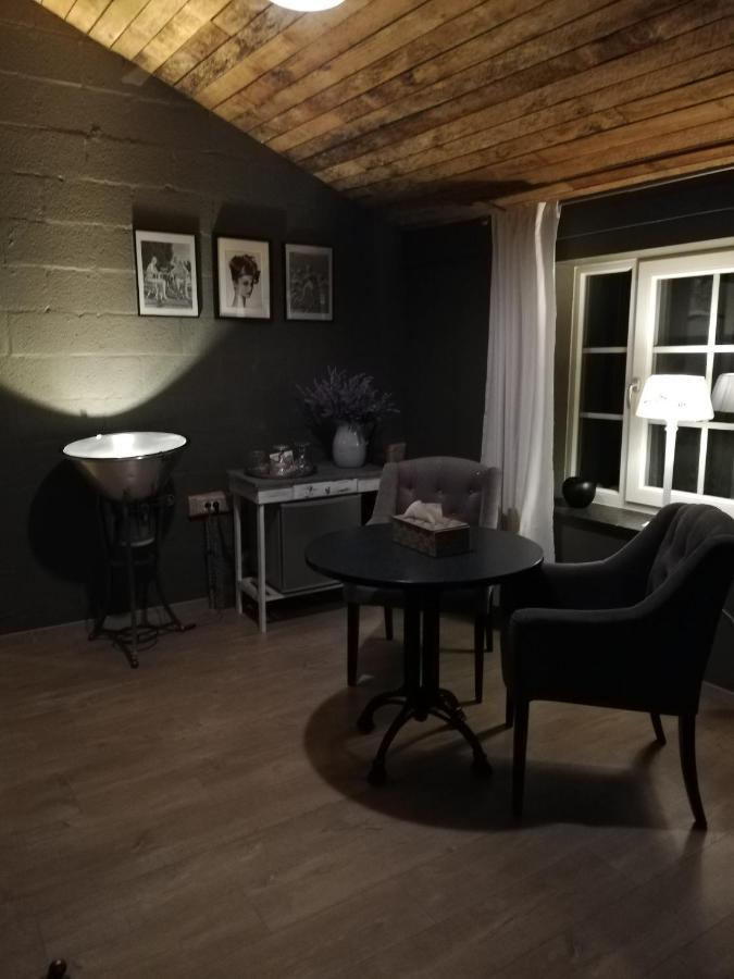 Le Relais De Chassepierre Ξενοδοχείο Εξωτερικό φωτογραφία
